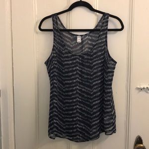 Navy and White Old Navy Chiffon Tank Top size L